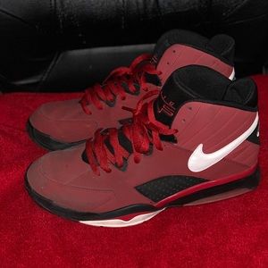 Nike flights red. Size 11